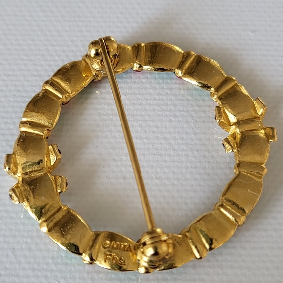 MMA Faberge 24k Plated Chrismas Wreath Brooch Signed FBS - Picture 2 of 4